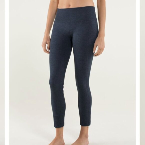 Lululemon Sz 4 Ebb To Street Pant Heathered Inkwell Crop Leggings Workout Yoga - Picture 1 of 5